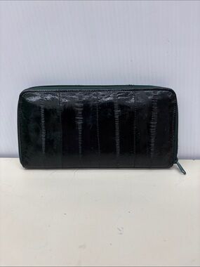 Classic Zip Wallet in Deep Green